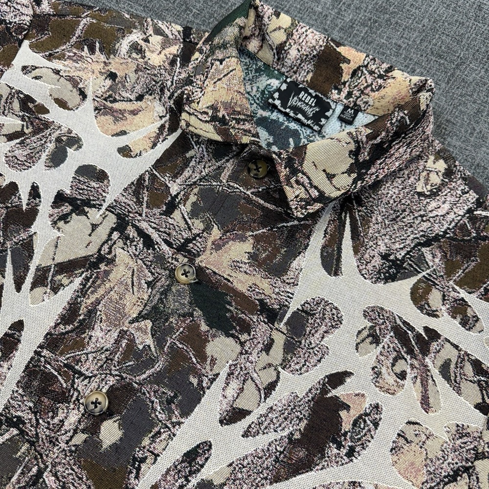 Rebel‎ Vengeance Camo Antler Shirt Mens Medium Button Up Hunting Streetwear